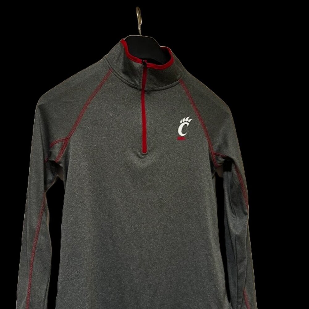 University of Cincinnati women's quarterzip